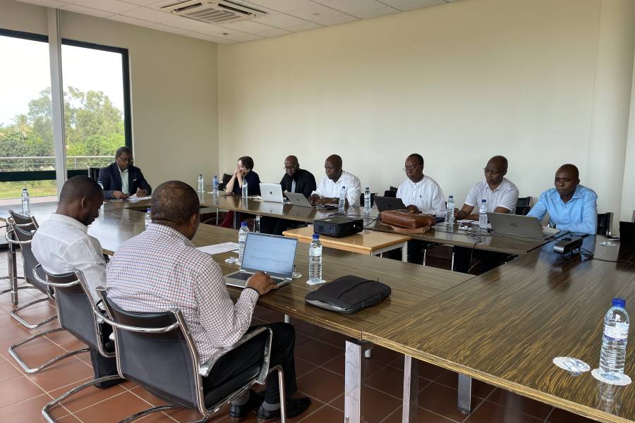 Terceira reunião do comitê de aconselhamento da Cátedra Oliver Tambo